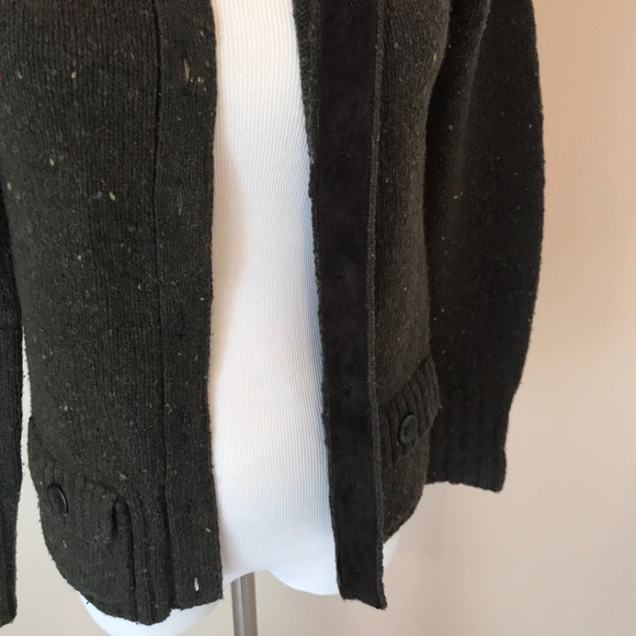 Eddie Bauer olive green shawl collar cardigan XS - Picture 4 of 7